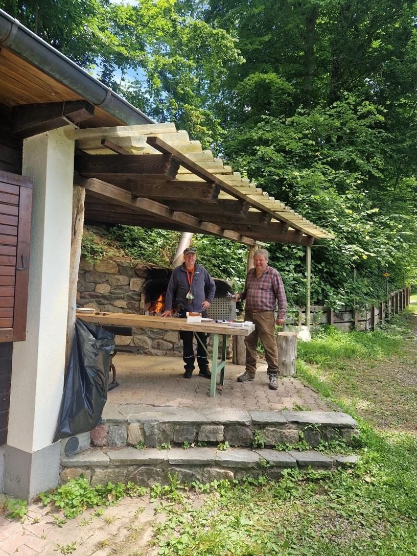 Vorbereitung für das Mittagessen